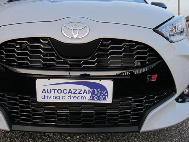 TOYOTA Yaris usata 50