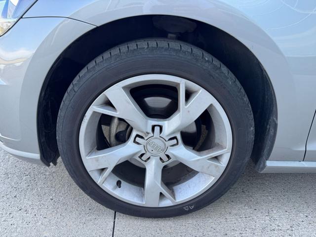 VOLKSWAGEN Golf usata, con Alzacristalli elettrici