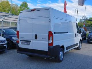 PEUGEOT Boxer usata, con Autoradio