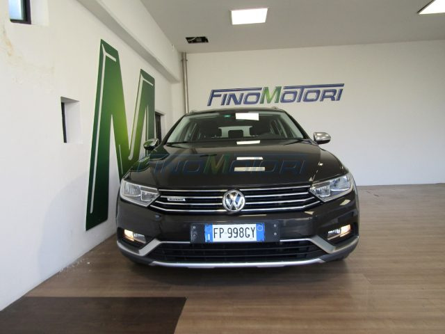 VOLKSWAGEN Passat Alltrack usata, con Airbag