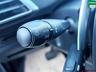 PEUGEOT 3008 usata, con Sistema di navigazione