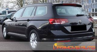 VOLKSWAGEN Passat Variant usata, con Servosterzo