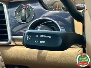PORSCHE Panamera usata, con USB