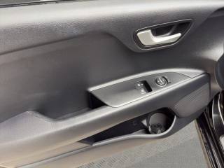 KIA Rio usata, con Bluetooth