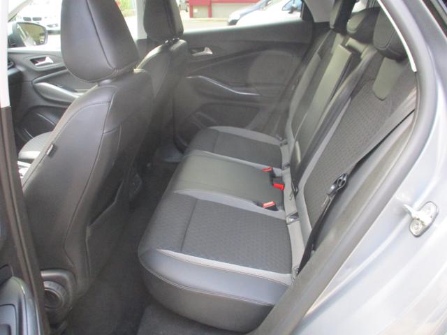 OPEL Grandland X usata, con Climatizzatore