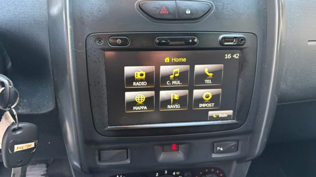 DACIA Duster usata 10