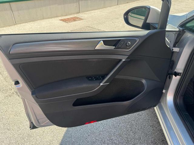 VOLKSWAGEN Golf usata, con Climatizzatore