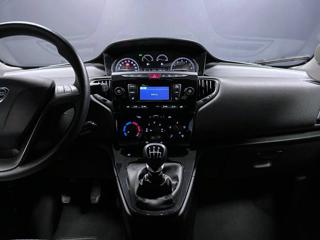 LANCIA Ypsilon usata, con Servosterzo