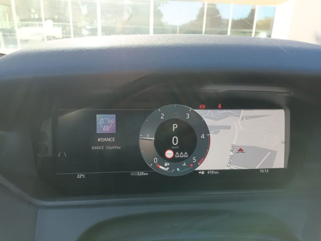 LAND ROVER Range Rover Velar usata, con Climatizzatore