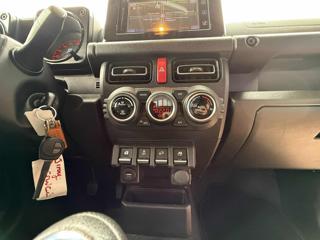 SUZUKI Jimny usata, con Servosterzo
