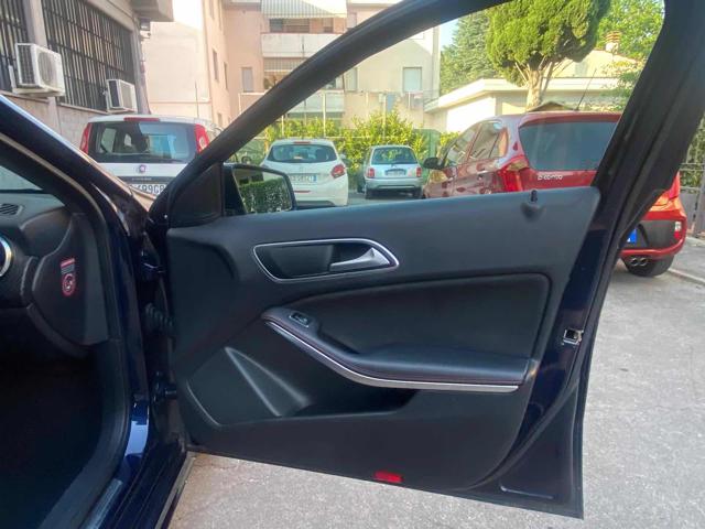 MERCEDES-BENZ CLA 200 usata 18