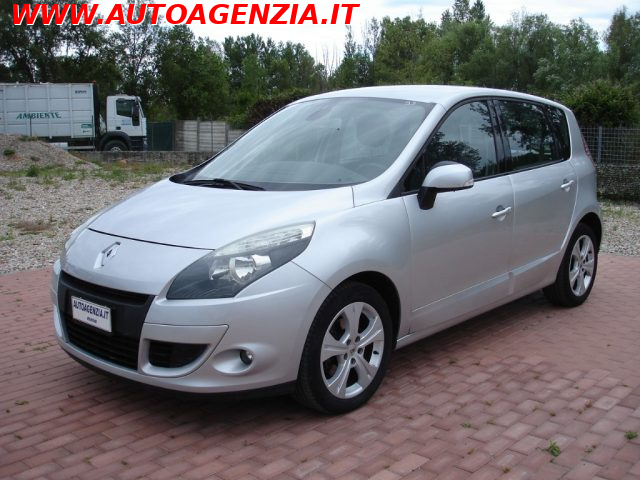 RENAULT Scenic usata 0