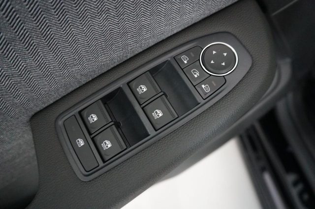 RENAULT Clio usata, con USB