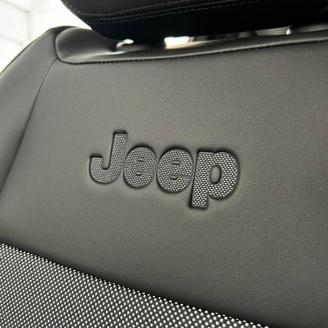 JEEP Avenger usata, con Controllo automatico clima