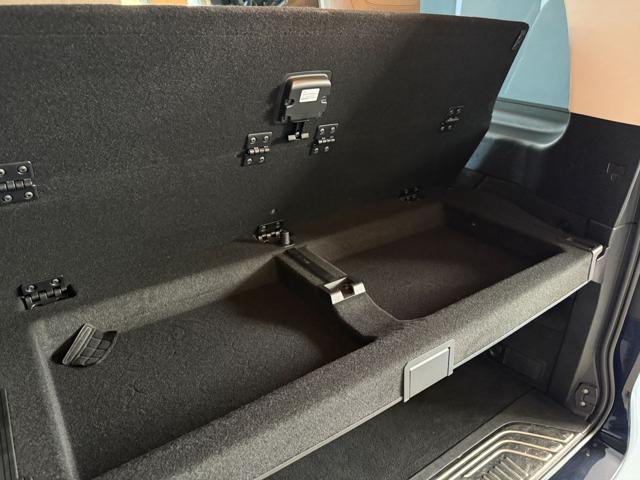 MERCEDES-BENZ V 300 usata, con Cruise Control