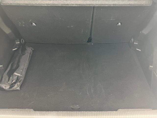 PEUGEOT 2008 usata, con Chiusura centralizzata
