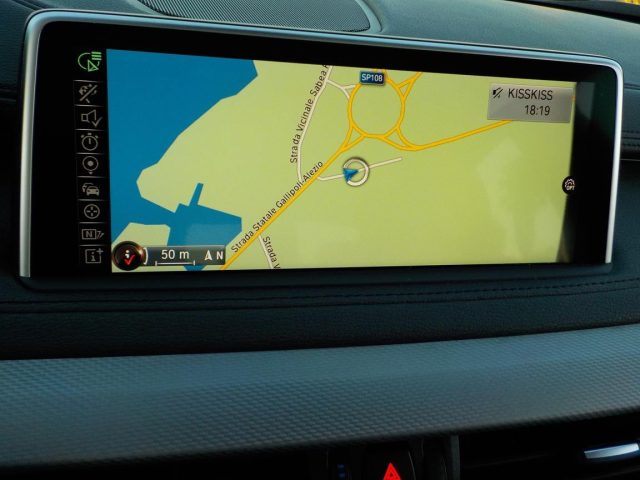 BMW X6 M50 usata, con Bracciolo