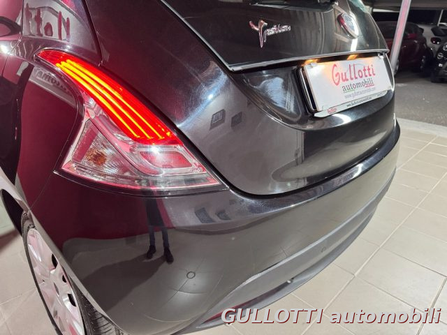 LANCIA Ypsilon usata, con Specchietti laterali elettrici