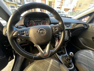 OPEL Corsa usata, con ESP