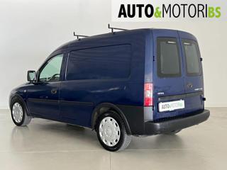OPEL Combo usata, con Pneumatici da neve