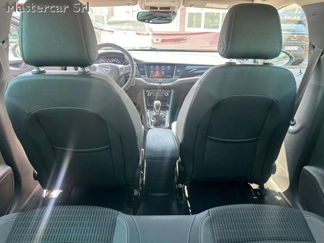 OPEL Astra usata, con Fendinebbia