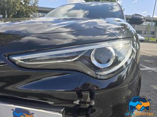 ALFA ROMEO Stelvio usata, con Airbag