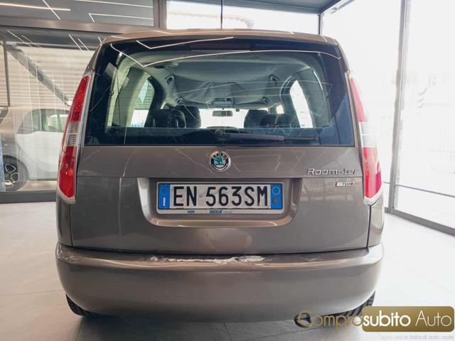 SKODA Roomster usata, con Autoradio