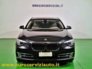 BMW 750 usata, con Autoradio