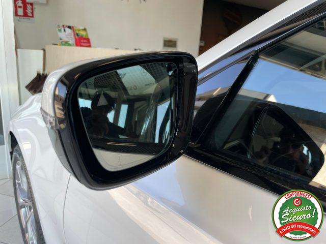 BMW 320 usata, con Bluetooth