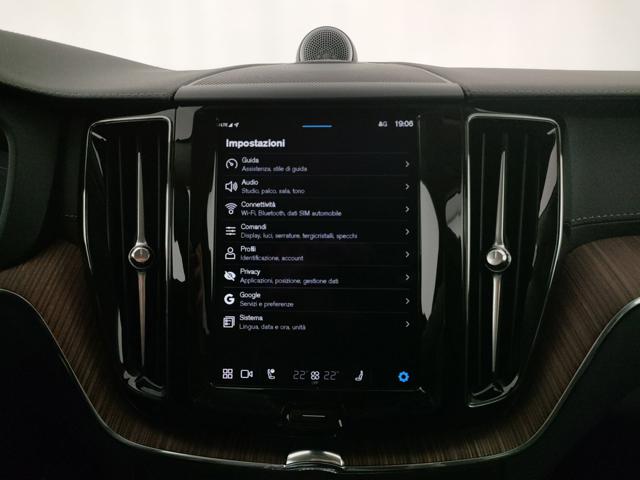 VOLVO XC60 usata, con Tettuccio apribile