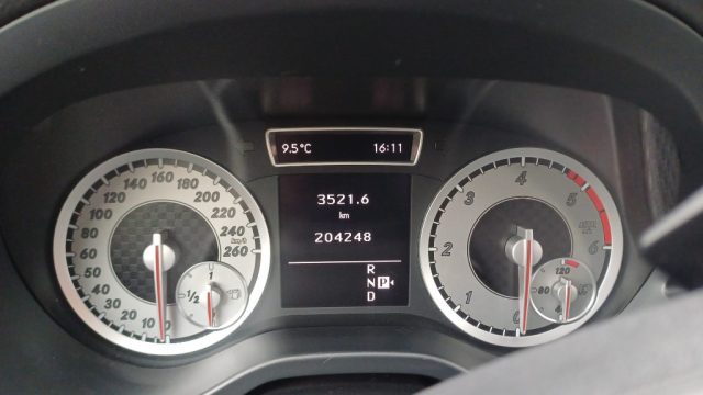 MERCEDES-BENZ A 180 usata, con ESP
