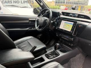 TOYOTA Hilux usata 24