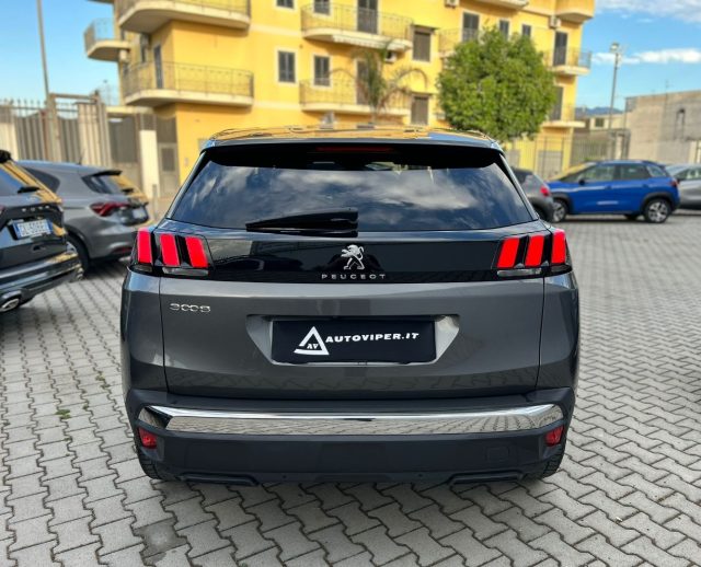 PEUGEOT 3008 usata, con Autoradio