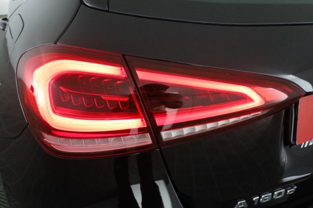 MERCEDES-BENZ A 180 usata 9