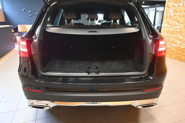 MERCEDES-BENZ GLC 220 usata 222