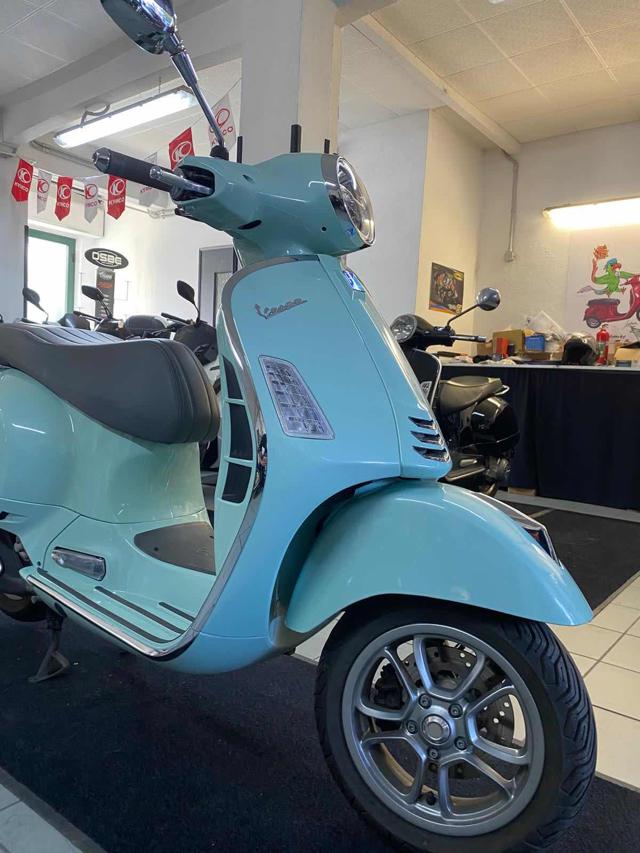 PIAGGIO Vespa GTS 300 Super usata 6