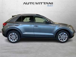 VOLKSWAGEN T-Roc usata, con Autoradio