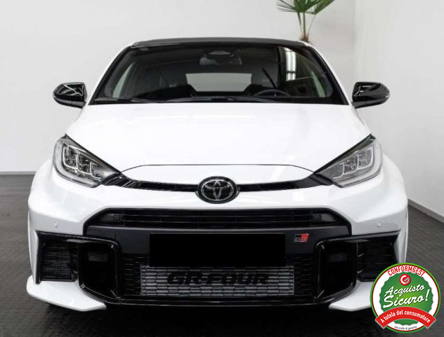 TOYOTA Yaris usata, con Airbag