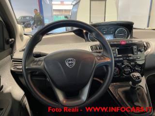 LANCIA Ypsilon usata, con USB