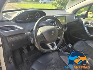 PEUGEOT 2008 usata, con Cruise Control