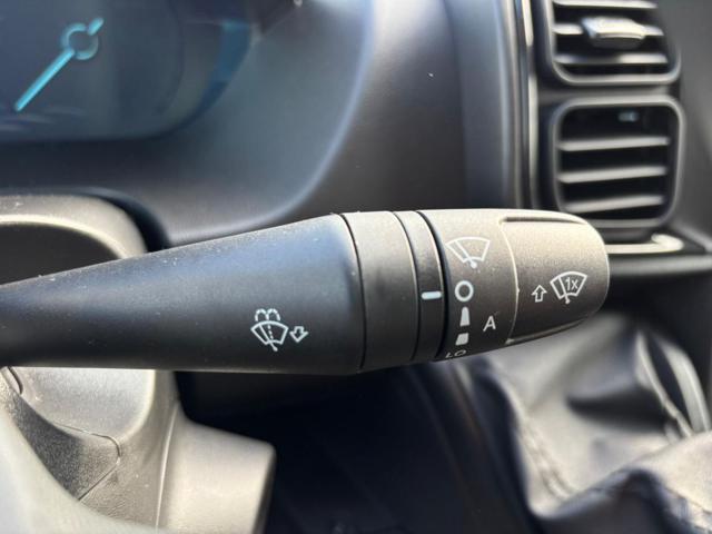 PEUGEOT Boxer usata, con Bracciolo