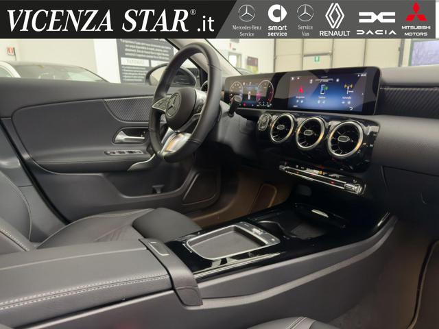 MERCEDES-BENZ A 200 usata, con Sedili riscaldati
