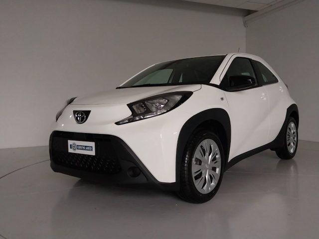 TOYOTA Aygo X usata, con Airbag