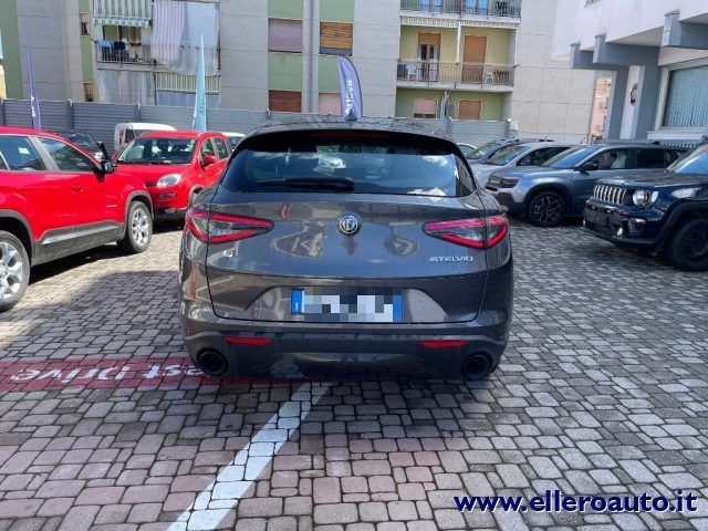 ALFA ROMEO Stelvio usata, con Autoradio