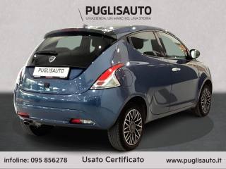 LANCIA Ypsilon usata, con Autoradio