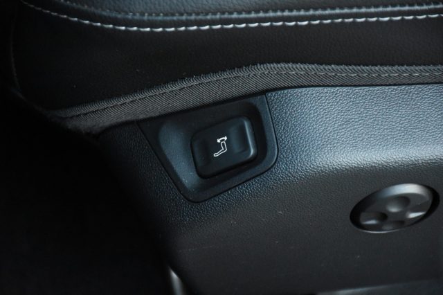 OPEL Grandland X usata, con Interni in pelle