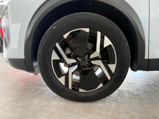 PEUGEOT 2008 usata, con Park Distance Control