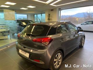 HYUNDAI i20 usata, con Alzacristalli elettrici