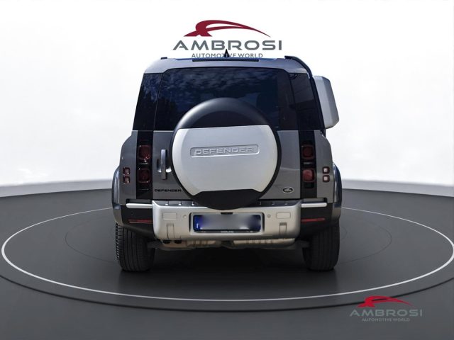 LAND ROVER Defender usata 7
