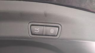 ALFA ROMEO Stelvio usata, con Fari Xenon